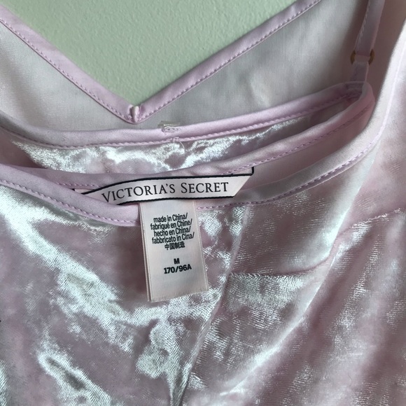 Victoria’s Secret | pink velvet top size M - Picture 7 of 7